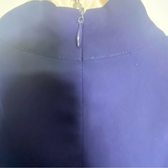 Design Lab Women’s 1 Piece Shorts Jumpsuit Romper L Navy Blue Sleeveless V-Neck - Picture 9 of 14